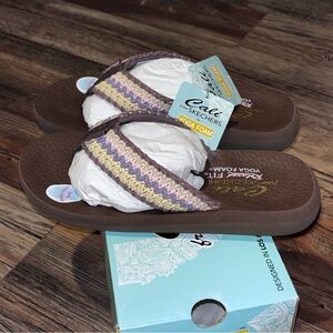 Cali from Skechers Womens Sandals Brown Asana Vacationer Flip Flops Foam Size 6